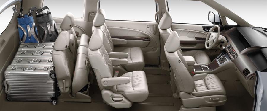  Honda Elysion 2012 года  (CN) (фото 15 из 19)